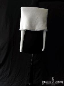 Bianco Evento - Étole / pull / boléro en laine ivoire clair