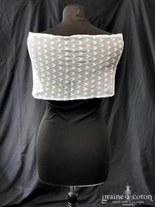 Création - Écharpe en guipure ivoire