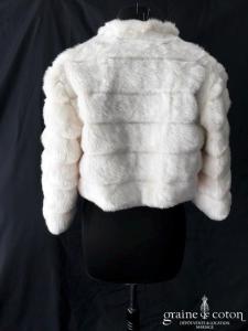 Manteau chaud en fausse fourrure ivoire clair
