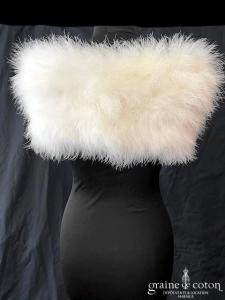 Fanny Lieutard - Étole en plumes et satin ivoire