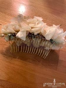 Lorafolk - Peigne en fleurs stabilisées ivoire