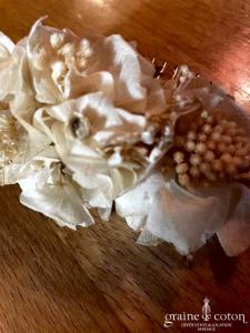 Lorafolk - Peigne en fleurs stabilisées ivoire