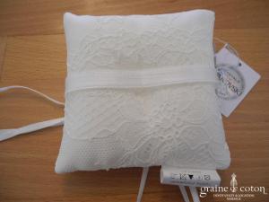 Bianco Evento - Mini coussin d'alliances en dentelle ivoire avec strass Swarovski au centre