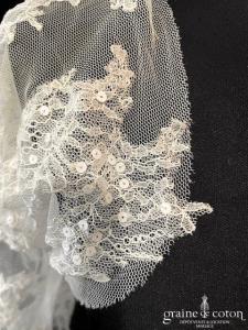 Pronovias - Boléro Pergola en tulle de soie et dentelle de Chantilly