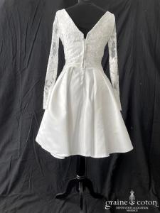 Création - Robe courte en satin blanc et top dentelle