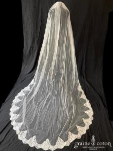 Milla Nova - Voile long de 3 mètres bordé de dentelle ivoire