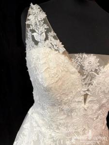 White Boutik - Festa