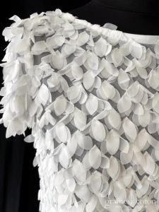 Les mariées de Prune - Top pétales