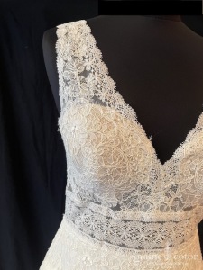 Modeca pour White Boutik - Feline