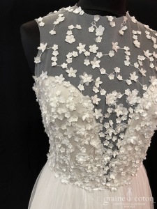 Daalarna Couture par Metal Flaque - Création en tulle souple et top fleurs