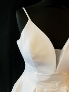 Modeca pour White Boutik - Kalinda