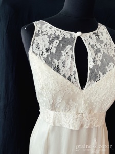 Gilles et Poppy - Création coupe empire en dentelle et organza de soie