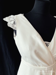 Olivier Freine - Création cache coeur en crêpe de soie et guipure