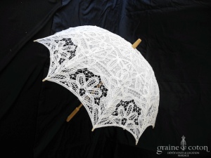 Ombrelle en dentelle