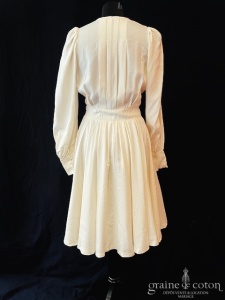 Edith Bréhat - Création courte en soie ivoire