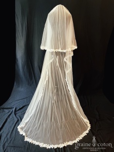 Bianco Evento - Voile double long de 220 cm en soft tulle ivoire bordé d'une dentelle guipure