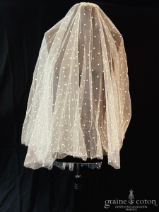 Les couronnes de Victoire - Voile court en tulle gros plumetis ivoire clair