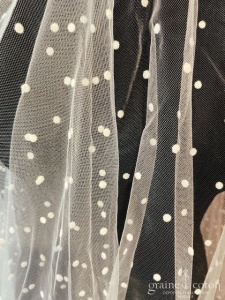 Les couronnes de Victoire - Voile court en tulle gros plumetis ivoire clair