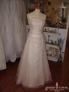 Robe de mariée deux pièces rosé-champagne
