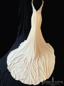 San Patrick pour Pronovias - Agara