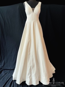 Daniela di Marino - Robe en taffetas ivoire