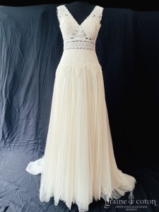 Modeca pour White Boutik - Feline