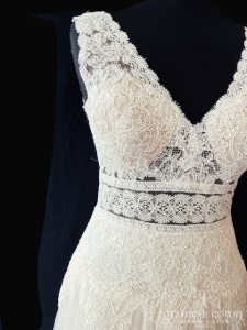 Modeca pour White Boutik - Feline