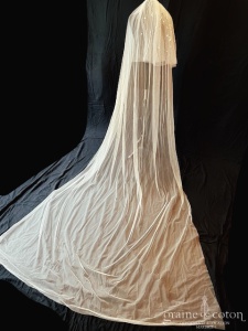 Fabienne Alagama - Voile Idylle long de 300 cm en tulle fluide ivoire clair et dentelle