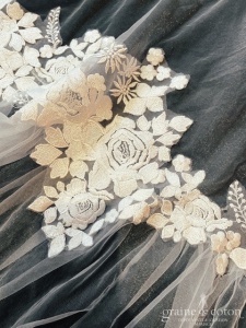 Milla Nova - Voile long Betti de 300 cm en tulle ivoire souple et guipure