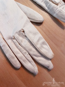 Création - Gants longs en soie ivoire