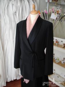 123 - Veste noire en satin