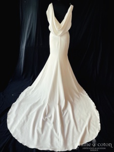 Pronovias - Abby