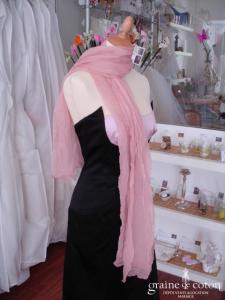 Printemps - Étole en soie rose