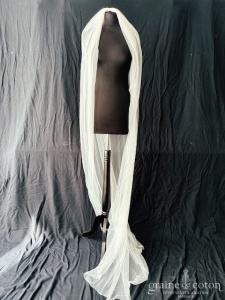Lace & favour - Voile long de 220 cm en tulle fluide bord brut