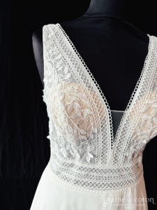 Paul et Nathalie - Robe bohème en mousseline et dentelle