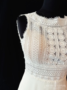 Viviane de Singapour - Création sirène en crêpe et guipure