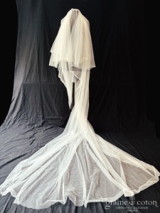 Viviane de Singapour - Voile long de 300 cm en tulle fluide bords brut