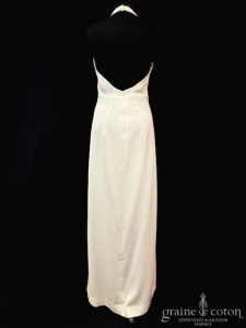 Création - Robe encolure américaine en crêpe