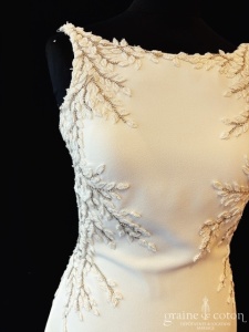 Atelier Pronovias - Hosta