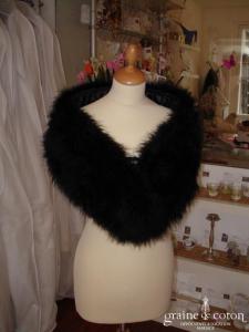 Carmélina créations - Étole en plumes noire