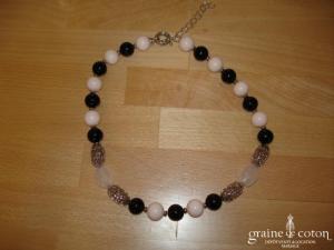 Loews - Collier de grosses perles de Majorque rose et noir