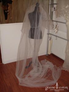 Voile en tulle blanc long 3-4 mètres