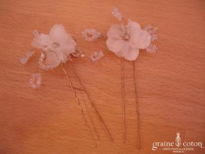 Christian Lacroix - Lot de 2 pics à chignon fleus & perles