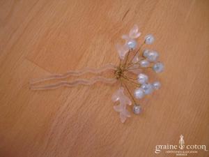 Pic à chignon perles bleues et feuilles en pâte de verre