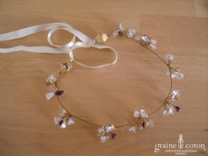 Tour de cou en perles montées sur fil câblé