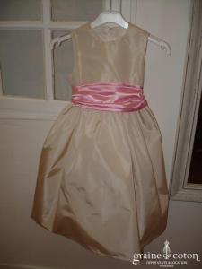 Graine de coton - Robe demoiselle d'honneur en taffetas ivoire avec ceinture de couleur
