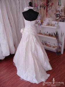 Linéa Raffaëlli - Robe une pièce ivoire, bretelle autour du cou