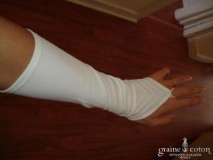 Mitaines mi longues blanches