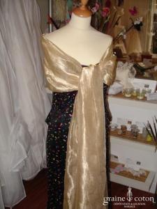 Étole en organza doré