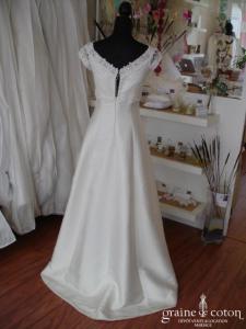 Mariées de Paris - Prototype taille empire en mikado ivoire